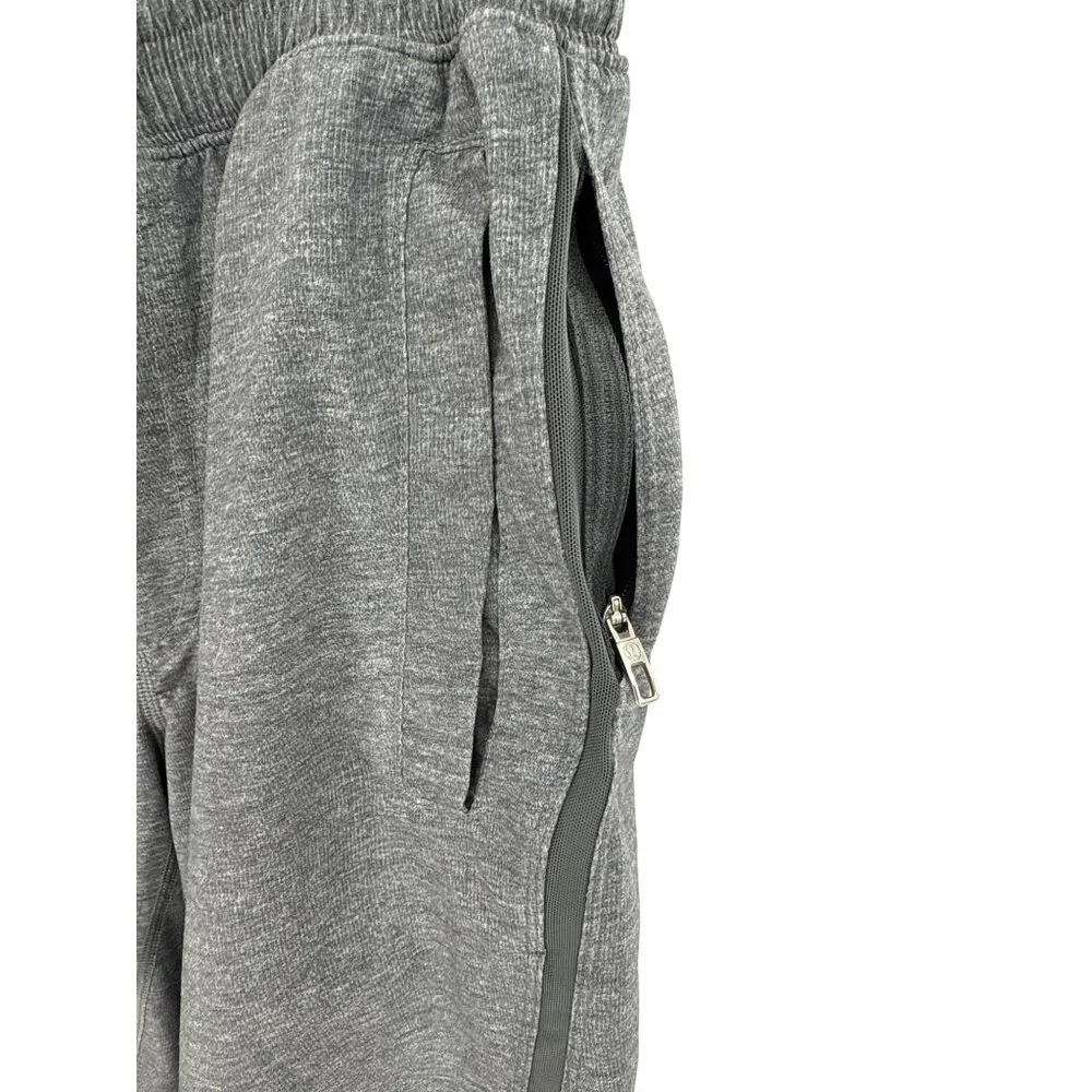 Lululemon Mens Medium Gray Athletic Shorts With‎ Zipper Pockets